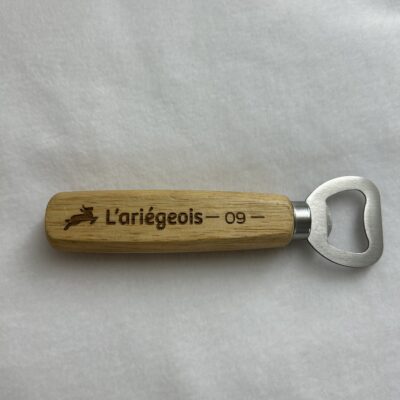 Décapsuleur en bois